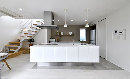 ホテルライクな住空間の家