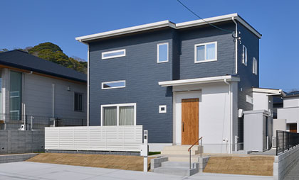 延床30坪に感じさせない広い二階建ての家